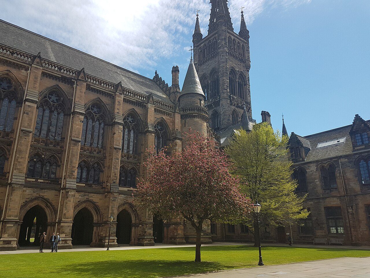 University of Glasgow main building and quadrangle